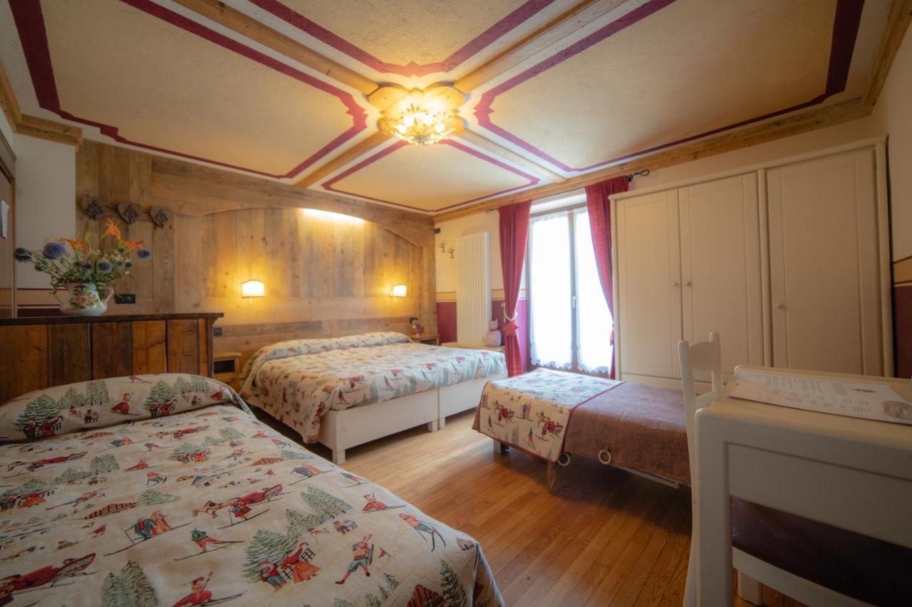Hotel Della Nouva ピーラ エクステリア 写真