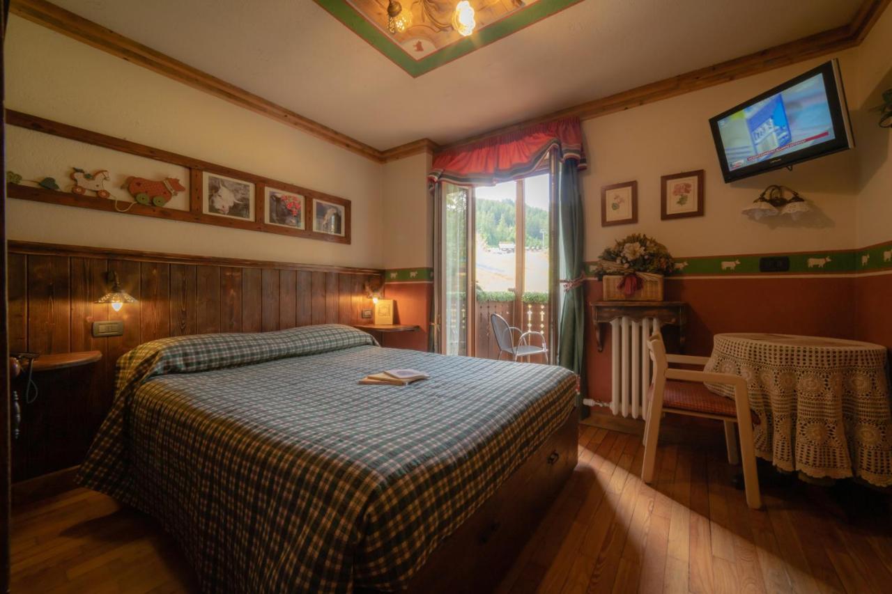 Hotel Della Nouva ピーラ エクステリア 写真