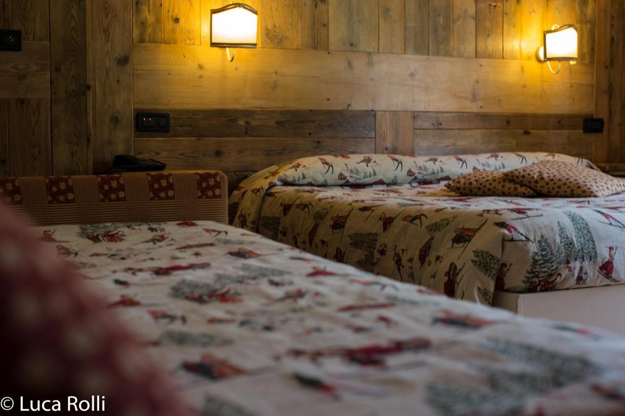 Hotel Della Nouva ピーラ エクステリア 写真